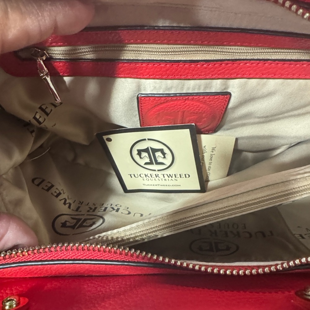 TUCKER TWEED Sedgefield Legacy Signature Handbag - Picture 10 of 13